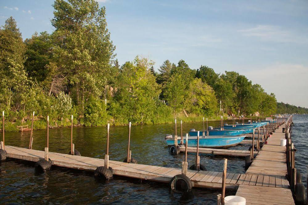 Lake Dalrymple Resort Lagoon City Экстерьер фото